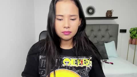 Snapshot of isabella_florez22 chatting on March 3, 12:05 pm Isabel florez online show from March 3, 12:05 pm