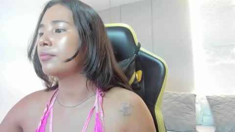 Isabel florez online show from March 27, 12:05 pm