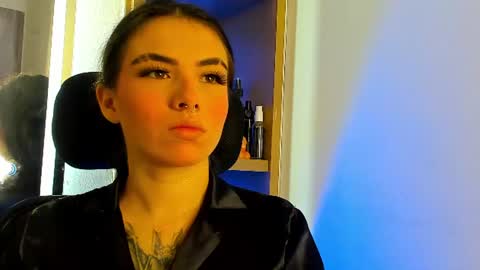 Snapshot of isabella_hv chatting on June 22, 7:00 pm ISABELLA online show from June 22, 7:00 pm