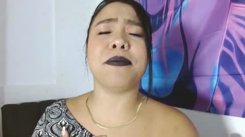 Isabella velvet online show from June 25, 1:26 pm