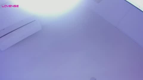 Isabella White online show from February 1, 7:44 pm