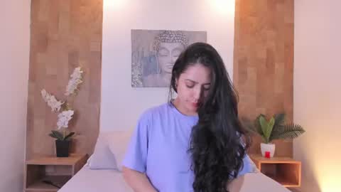 isabella_winkler online show from July 1, 11:45 am