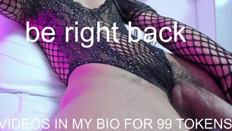 Bella B  -JOIN FREE  online show from January 2, 4:20 am