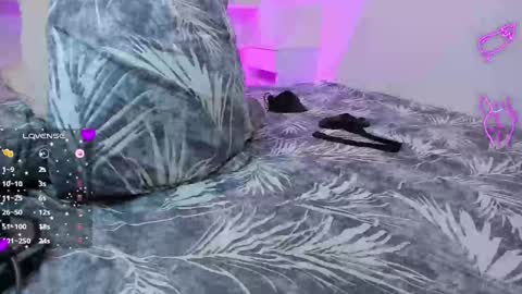 Bella B  -JOIN FREE  online show from January 17, 12:42 am