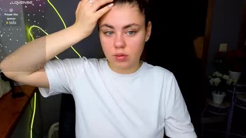 isabellabler online show from November 19, 6:57 am