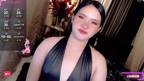 Snapshot of isabellaleights chatting on June 20, 1:09 am isabel online show from June 20, 1:09 am
