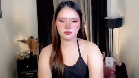 Snapshot of isabellaleights chatting on July 17, 1:23 am isabel online show from July 17, 1:23 am