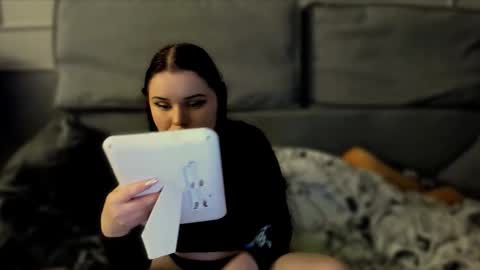 Snapshot of isabellaprincess21 chatting on September 18, 10:01 pm Isabella online show from September 18, 10:01 pm