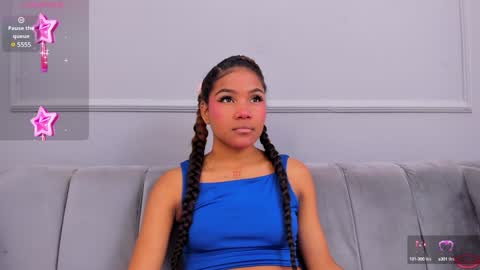Snapshot of isabellsmmith chatting on December 28, 12:47 am Isabellsmmith online show from December 28, 12:47 am