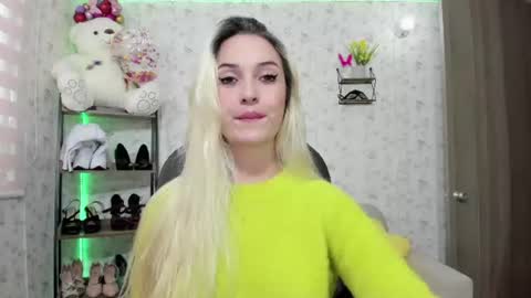 ISABELLA online show from March 7, 9:12 pm