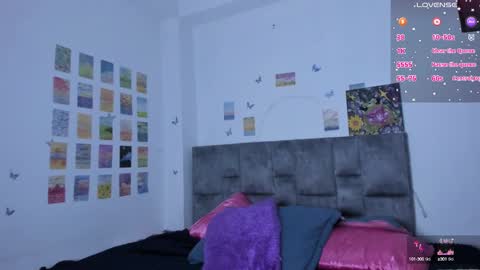 Isabela  online show from March 12, 3:57 am