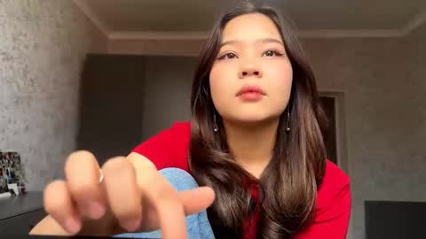 isascullark online show from February 17, 6:54 am