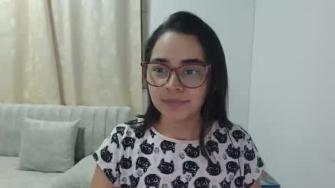 Emma online show from March 7, 3:47 am