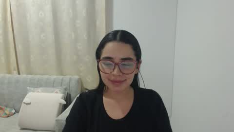 Emma online show from April 6, 4:10 am