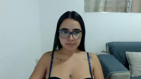 Emma online show from June 29, 1:12 am