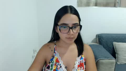 Emma online show from June 30, 3:40 am