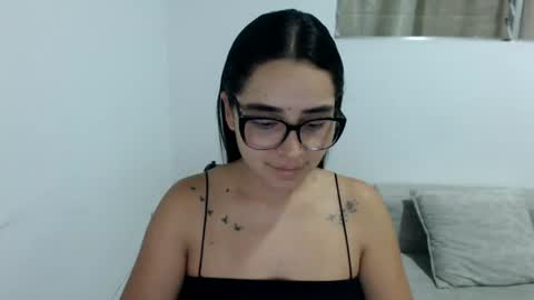 Emma online show from July 9, 3:32 am
