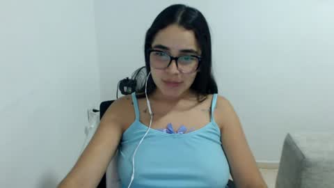 Emma online show from August 4, 3:32 am