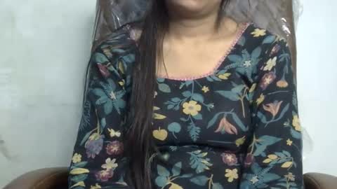 Snapshot of ishika_ishu chatting on October 17, 5:37 pm ishika_ishu online show from October 17, 5:37 pm