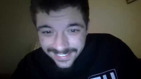 Snapshot of isiah0158 chatting on February 28, 1:56 pm youngking online show from February 28, 1:56 pm