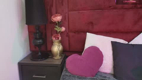 Isis  online show from February 7, 9:47 am