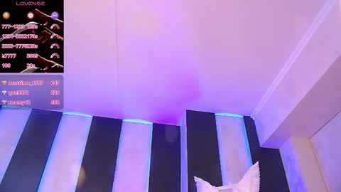 Isis online show from November 9, 3:10 pm