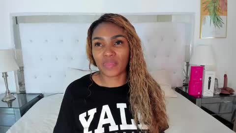 Vanessa online show from June 1, 11:34 am