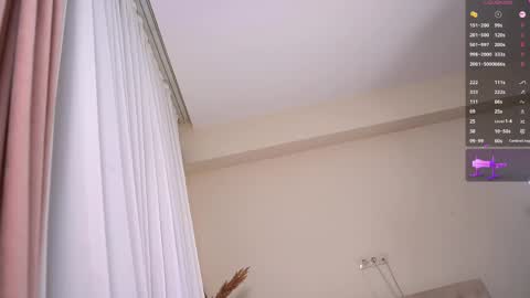 Snapshot of islandladies chatting on April 15, 7:58 pm Im Eva Lovense is activeThere are legends that in this room all your wishes can come true Private is Open online show from April 15, 7:58 pm
