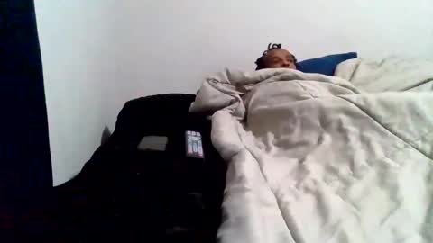 islandmaker online show from November 27, 11:23 am