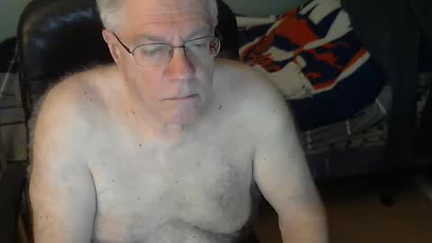 islesman22 online show from February 19, 10:11 am