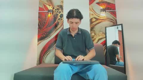 Snapshot of israel_gray chatting on October 25, 9:20 pm Israel online show from October 25, 9:20 pm
