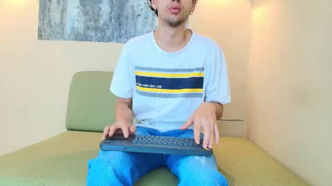 Snapshot of israel_gray chatting on November 8, 12:38 pm Israel online show from November 8, 12:38 pm