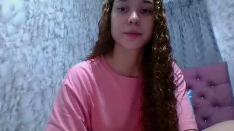 Snapshot of issa30213 chatting on January 28, 1:39 am Issa online show from January 28, 1:39 am