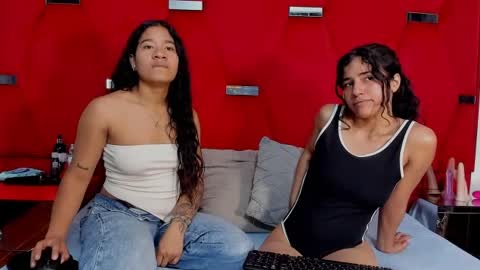 issa_blue online show from July 8, 5:06 pm
