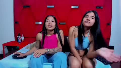 issa_blue online show from July 17, 3:29 pm