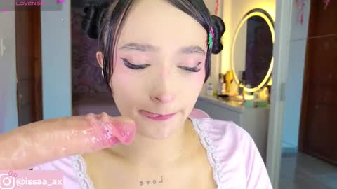 I S S A B E L A Igissaa ax    Xlittleissa  online show from February 25, 11:03 pm