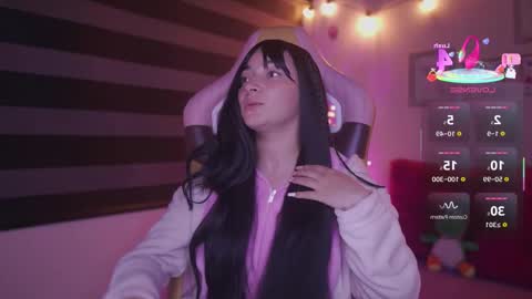 ISSA  online show from March 6, 10:47 pm