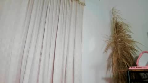  .  .   .  .   online show from October 11, 1:38 am