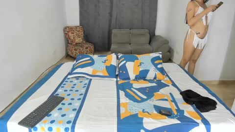 Isabella  online show from January 19, 6:09 am