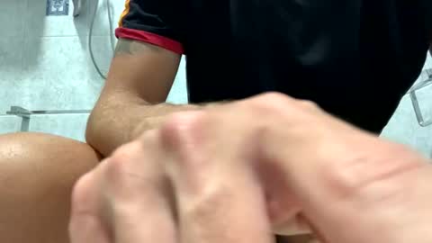 Snapshot of italianbigcock91 chatting on March 11, 7:58 am italianbigcock91 online show from March 11, 7:58 am