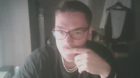 Snapshot of italianslavexoxo chatting on November 30, 7:12 am S online show from November 30, 7:12 am