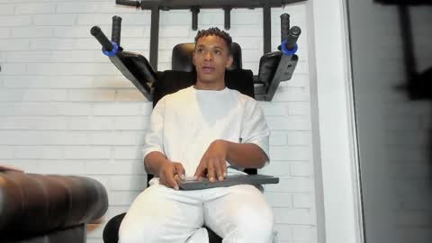 Italo Moore online show from October 28, 12:41 pm