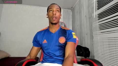 itanxfor online show from March 26, 1:06 pm