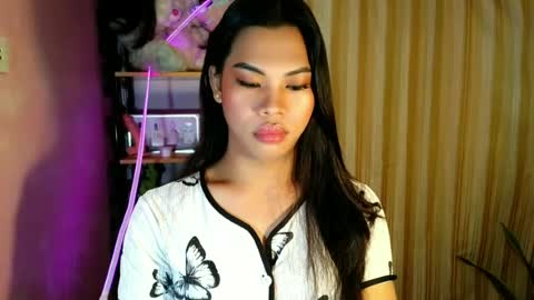 its_chloe20 online show from June 21, 3:14 pm