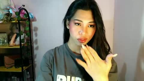 its_chloe20 online show from July 1, 4:58 am