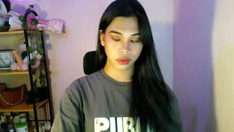 its_chloe20 online show from July 17, 2:13 pm