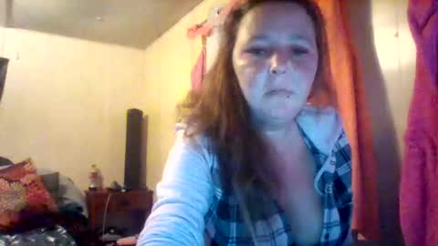 Snapshot of its_kimber chatting on October 14, 11:00 am its kimber online show from October 14, 11:00 am