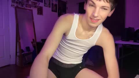 Snapshot of its_rowan chatting on February 2, 1:59 am Rowan online show from February 2, 1:59 am