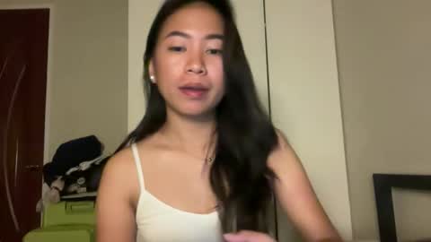 Candy online show from November 4, 7:57 pm