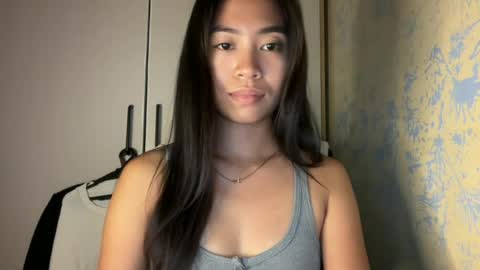 Snapshot of itscandygurl chatting on June 23, 1:20 pm Candy online show from June 23, 1:20 pm